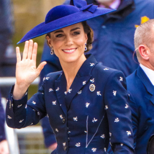 Imagini proaspete cu Kate, prinţesa zâmbitoare alături de soţul William la o piaţă agricolă din Windsor