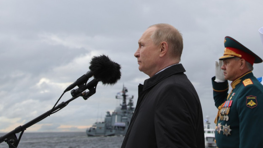 Rusia amenință- Rusia nu va tolera avioane F-16 către Ucraina