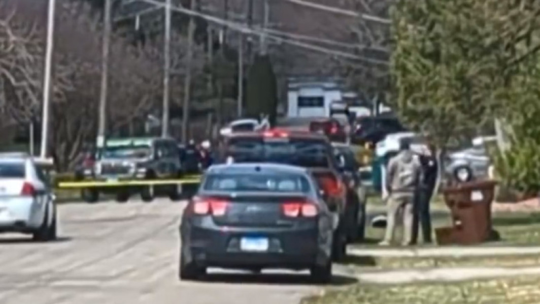 Patru morţi şi cinci răniţi într-un atac cu cuţit în statul Illinois, SUA