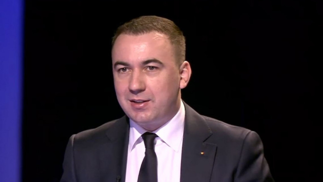 Acord la Contractul Colectiv de Muncă. Creștere Salarială în Două Tranșe la Compania Națională Poșta Română, Anunță Ministrul Bogdan Ivan