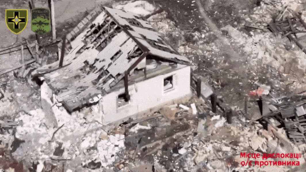 Rușii au pierdut o casă întreagă în Donețk: drona ucraineană a dezlănțuit o explozie distrugătoare
