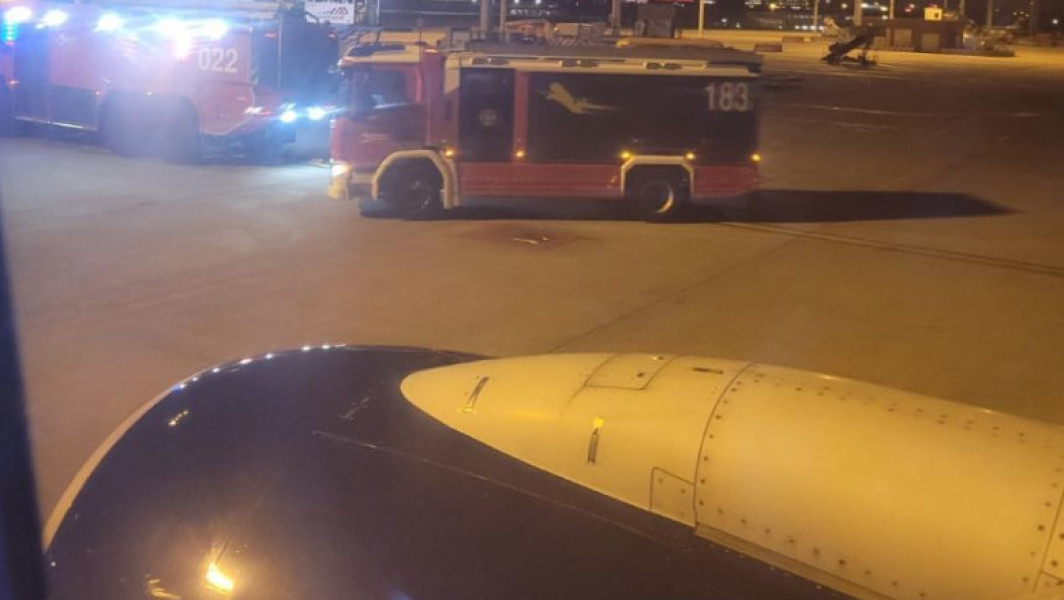 Probleme la decolarea cursei TAROM Bruxelles - București, în care se aflau mai mulți oficiali români. Avionul a ratat decolarea