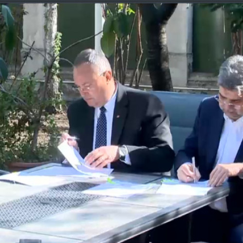 Lista PSD-PNL pentru europarlamentare a fost depusă la BEC. Ciucă și Ciolacu au semnat-o pe terasă, la fostul sediu USL