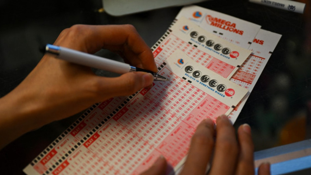Câștig fabulos de peste 1,3 miliarde de dolari în Oregon cu un bilet de doar 2 dolari la loteria Powerball, conform anunțului de duminică