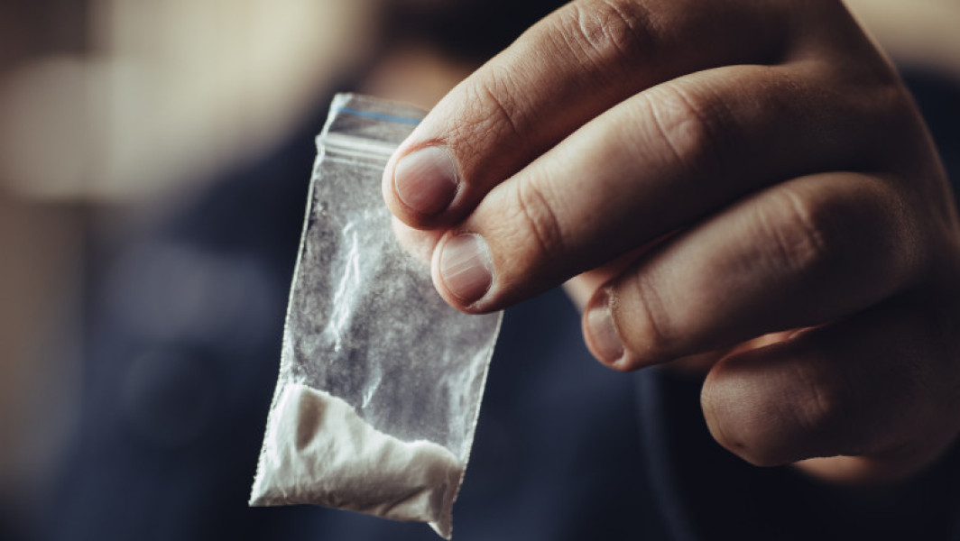 Primarul din Amsterdam propune legalizarea cocainei în farmacii pentru combaterea traficului de droguri și a crimei organizate - Infractorii profită de interdicția drogurilor