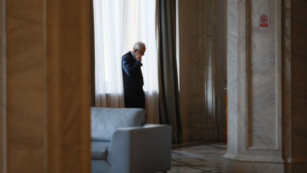 Exclusiv Înregistrări din ședința PNL. Stolojan: E o ciupercărie cu consultațiile la privat. Cîrstoiu să explice, altfel va fi ciuca bătăilor