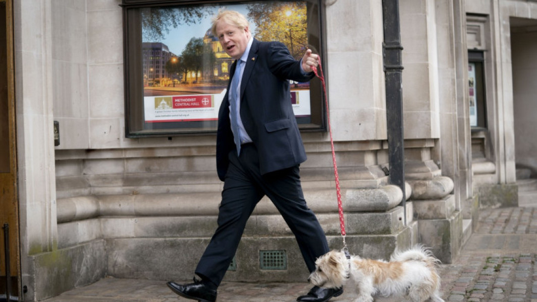 Probleme cu purici la reședința premierului britanic din Downing Street 10: Ministrul de finanțe, Jeremy Hunt, a făcut schimbări costisitoare