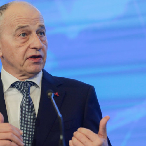 Mircea Geoană: Nu se întoarce la ceea că ceea ce a făcut în anii precedenţi. Va contribui la reconstrucţia şi renaşterea ţării.

"Mircea Geoană nu revine la trecutul său din NATO, dar aduce contribuția sa la reconstrucția țării
