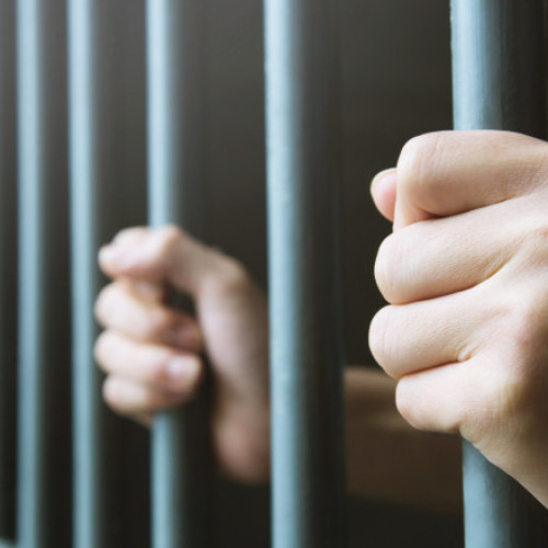Bărbat recent eliberat din penitenciar s-a întors după gratii pentru trafic de droguri în Iași
