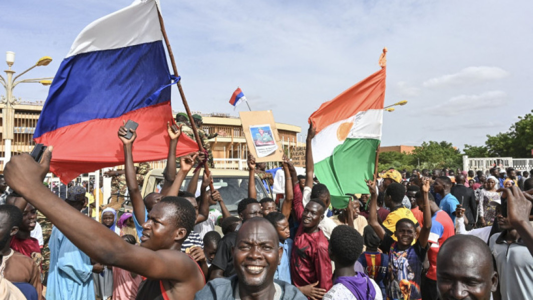 Ruşii câştigă teren în Africa. Trupele Moscovei au intrat într-o bază aeriană din Niger unde erau staţionaţi soldaţi americani