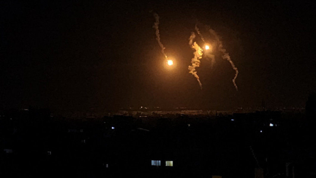 Armata israeliană a atacat aerian și terestru Rafah, tancurile au ajuns la 200 de metri de granița cu Egipt. ONU: E intolerabil