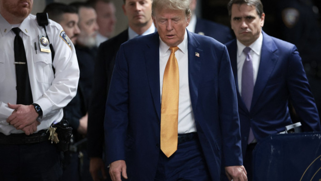Stormy Daniels depune mărturie în procesul cu Trump: „M-a provocat să-l pleznesc la fund”