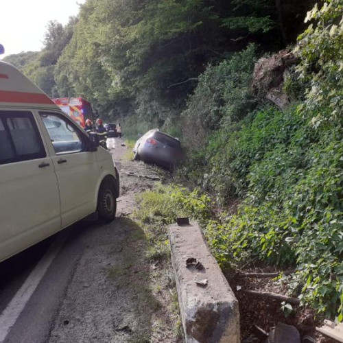 Accident rutier cu patru victime la Poieni și Ciucea. Pompierii intervin pentru descarcerare - FOTO