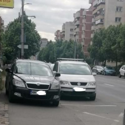 În Cluj-Napoca, șoferul ignoră pietonii și a creat o "Parcare nesimțită" din trotuarul de pe Calea Dorobanților - FOTO

Cluj-Napoca: "Pe unde mai trece o femeie cu cărucior?" - Un șofer a făcut loc de parcare din trotuarul de pe Călărași - FOTO