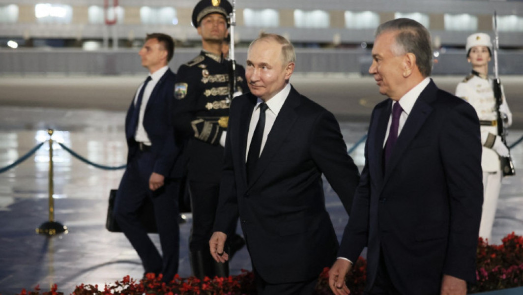 Vladimir Putin a ajuns în Uzbekistan pentru a treia sa vizită de stat din noul mandat