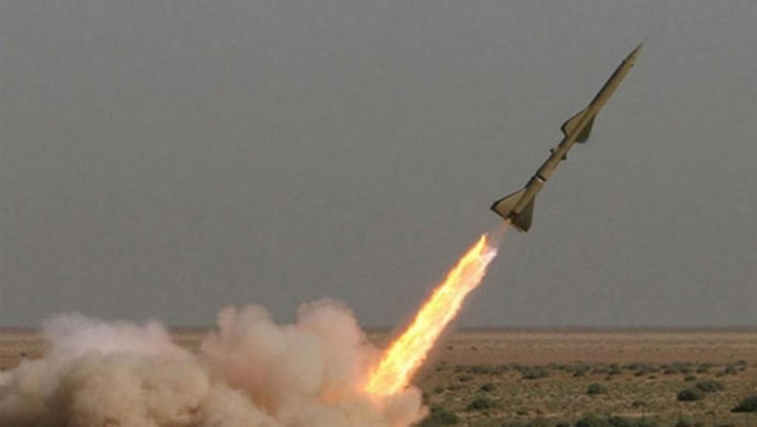 Iranul oferă rebelilor houthi rachete Ghadr cu rază de acțiune de 2.000 km