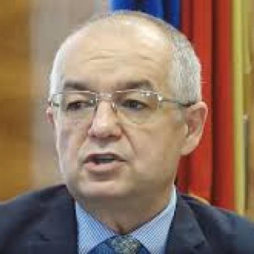 Sondaj INSCOP: Emil Boc, locul 2 în încrederea românilor după Geoană și ar putea fi candidatul PNL pentru Președinție!