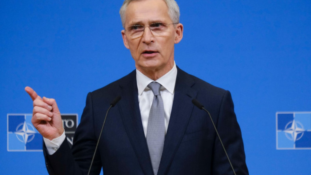 Stoltenberg cere aliaților NATO să permită Ucrainei să riposteze cu arme împotriva Rusiei