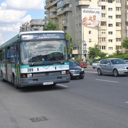 Clujenii care locuiesc în Florești, nemulțumiți de transportul public: Multe autobuze nu au aer condiționat/Cine ar vrea să meargă la serviciu transpirând?