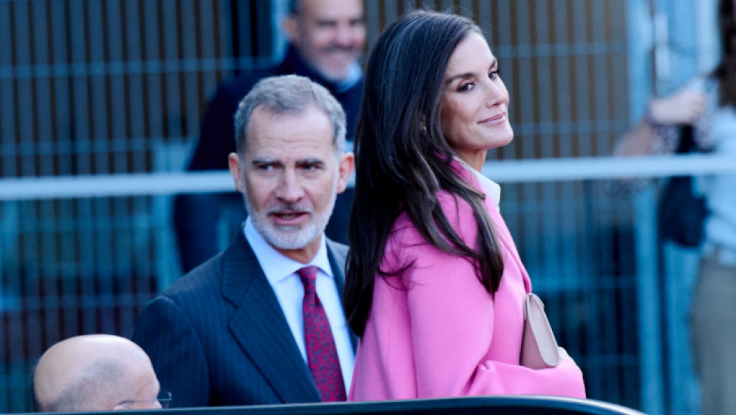 Galerie Foto Scandal uriaș în familia regală a Spaniei, după dezvăluiri că Letizia l-a înșelat pe Felipe cu un fost iubit. "Regele a fost devastat"