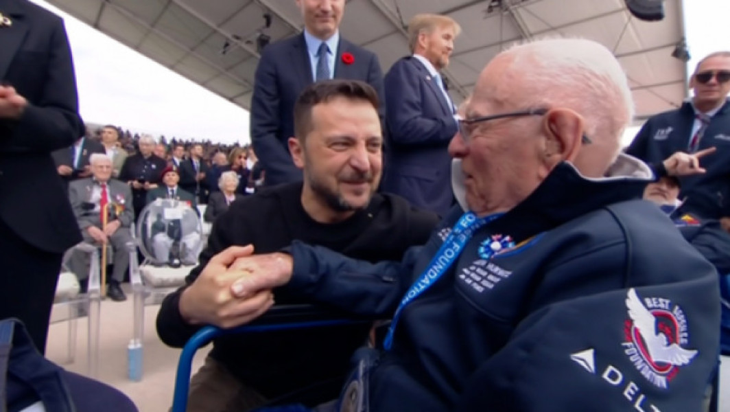 Volodimir Zelenski se întâlnește cu veterani americani la Omaha Beach