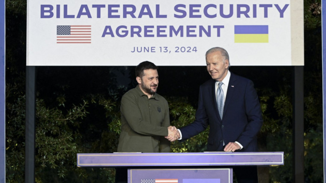 Joe Biden încheie un acord de securitate cu Volodimir Zelenski pentru 10 ani