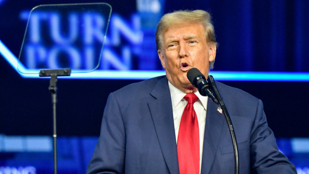 Donald Trump Critică Ajutorul American Acordat Ucrainei