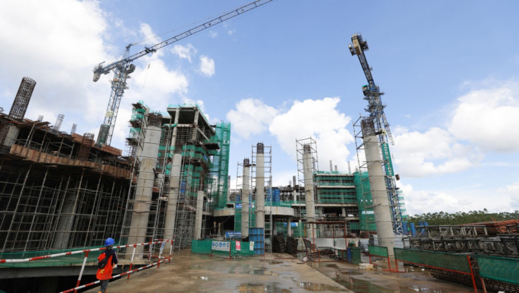 Indonezia utilizează insămânțarea norilor pentru a reduce ploile intense în noua capitală