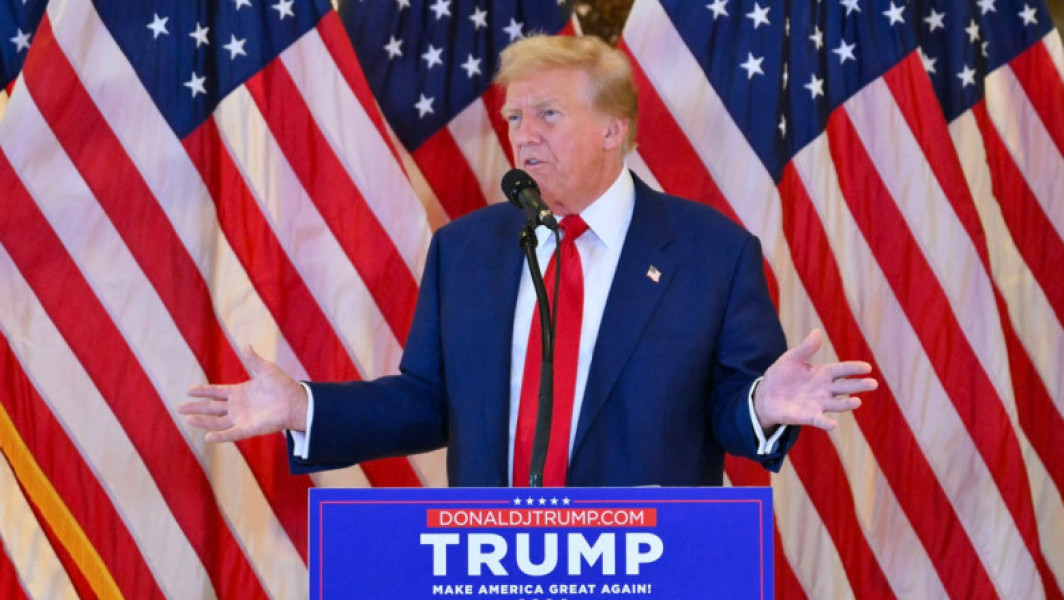O fostă angajată a lui Donald Trump susține că acesta a făcut glume despre cuptoarele naziste