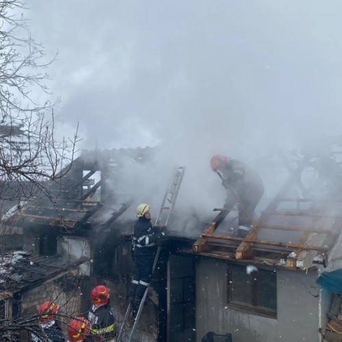 Incendiu devastator în localitatea Cornesti