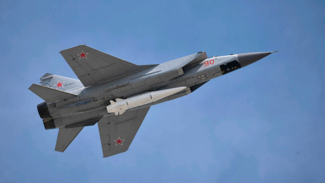 Rusia a lansat un atac combinat asupra Ucrainei, utilizând rachete și drone