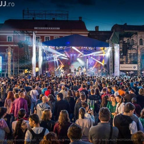 Concert de amploare la Cluj-Napoca: 500 de chitariști din țară cântă alături de Bosquito, Emeric Imre și Semnal M