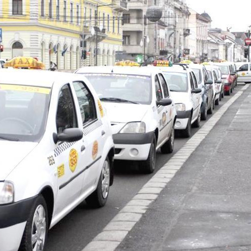 Telefon pierdut într-un taxi la Cluj. Senior de 77 de ani, victima unei cereri de mită